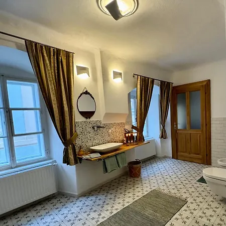 Maison Apartment